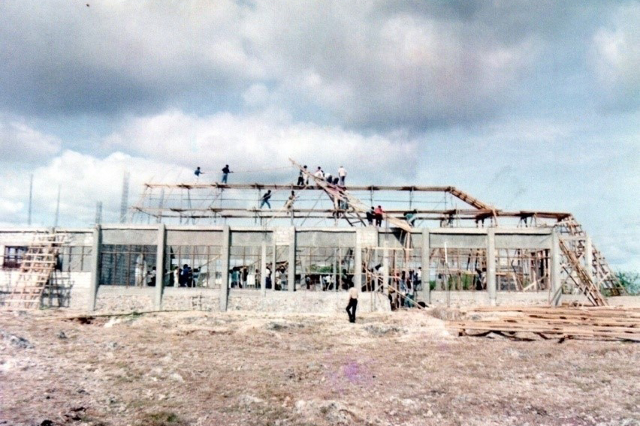 Kebersamaan dalam Pembangunan Gedung Kebaktian (6)